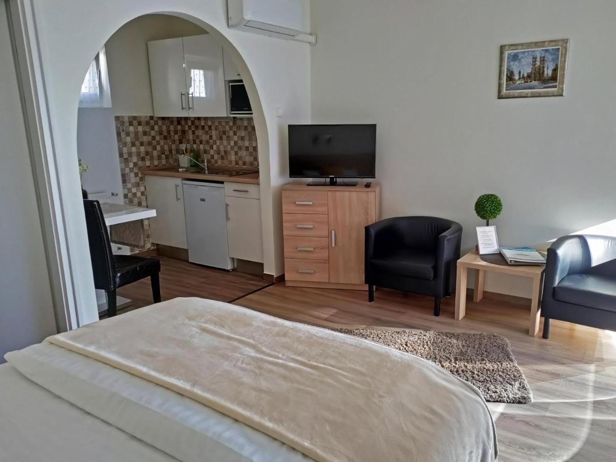 Szecsenyi Apartman Hévíz Eksteriør bilde